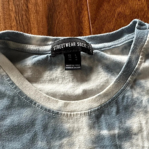 Streetwear Society White & Blue Tie-Dye Oversized Cropped Tee Size Large - Picture 3 of 3